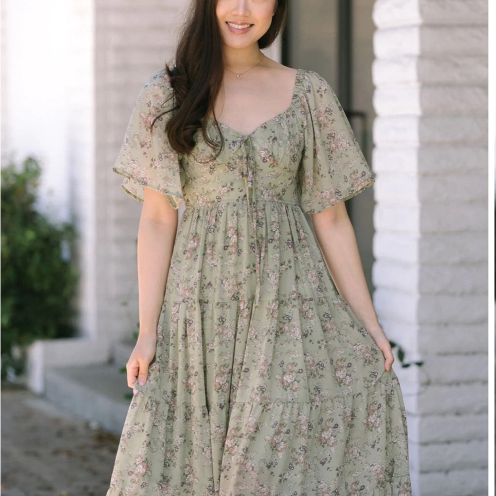 Morning Lavender Chiffon Dress, flower pattern - Picture 2 of 5